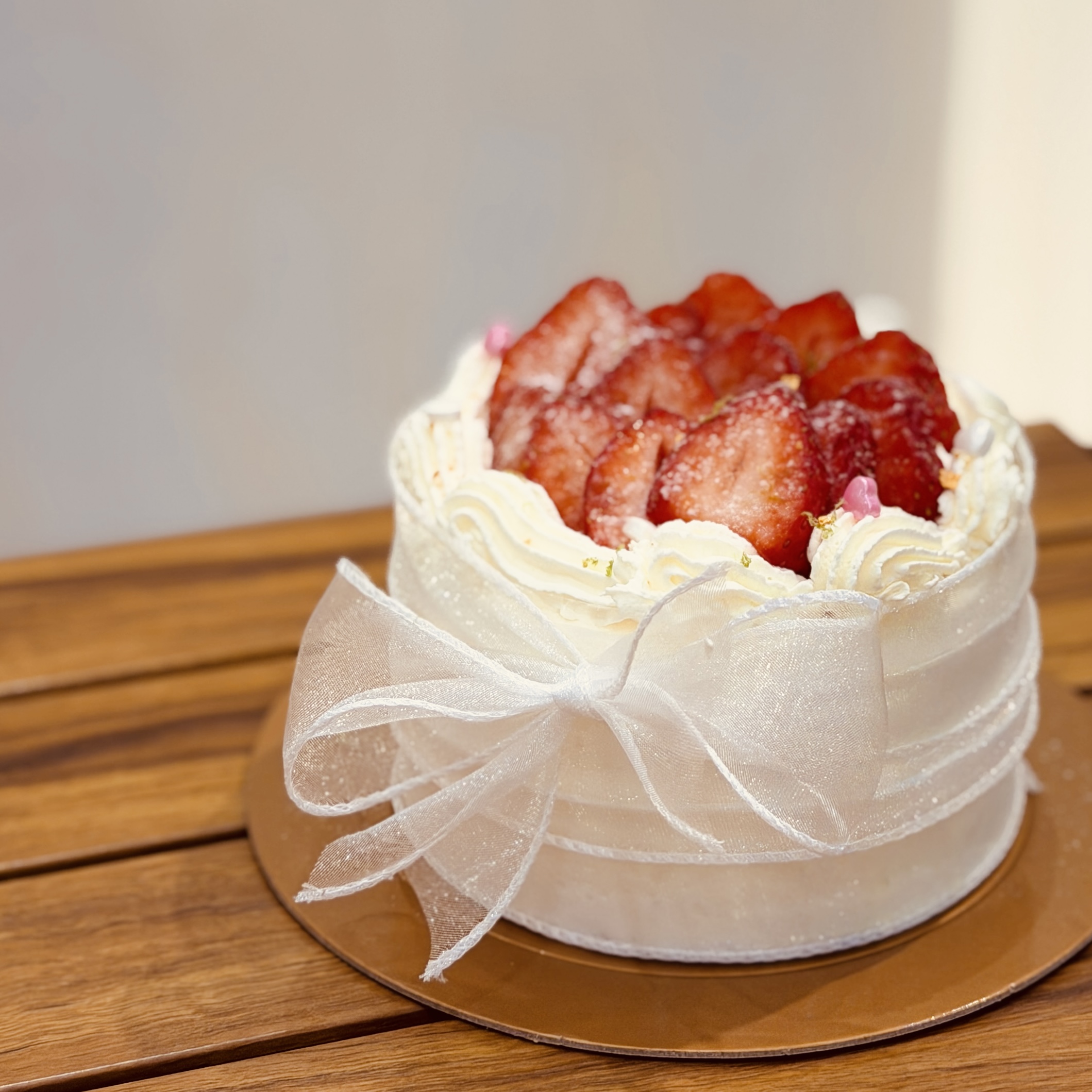 緞帶草莓蛋糕